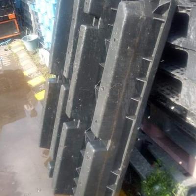 Palet Plastik Berkualitas1e9e3